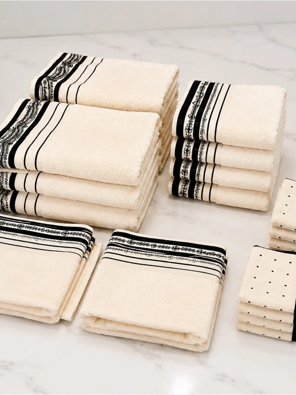 Neutral Cream Bath Towel Set with Black Trim - Luxury Home Bath